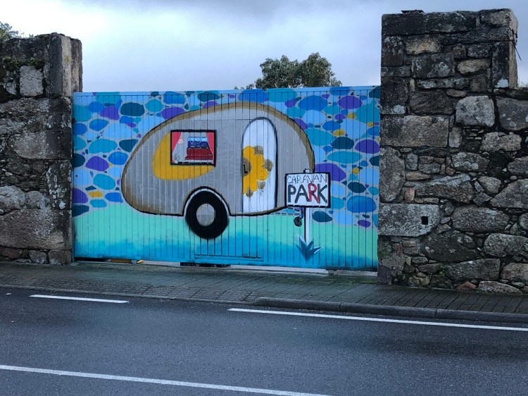 0AB4EDB0-E289-4C23-B7F0-87DD35177294