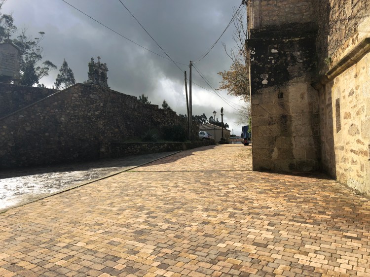 3C3B81FA-F0B2-42A8-B19B-EE65E291A115