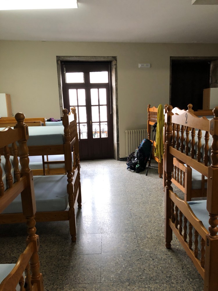 4E2161BF-7C61-4CF3-AFD2-696C23836083