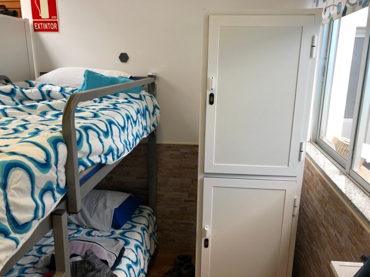 6F3C472B-7B38-429A-9876-6084F63F2C5C