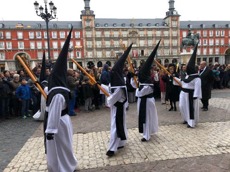 AEBB45DF-06DE-4041-A9EA-DF38C6492762