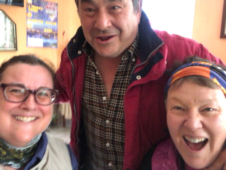 C4972F42-26A6-46E1-B00D-CC006E0D1F3E