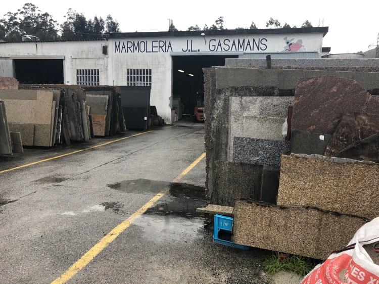 FB9B47B7-1DE8-409C-BAE1-7817CBEBF50C