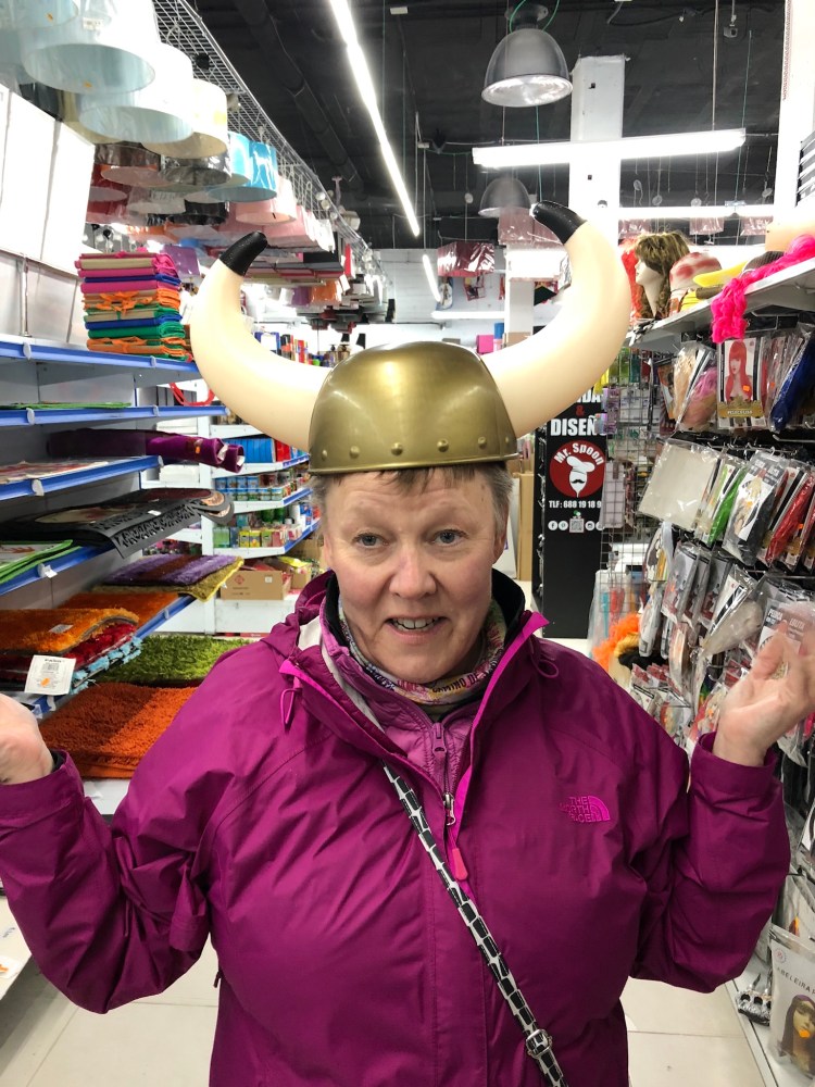 196AC05F-9908-49A1-9915-F431D840B168