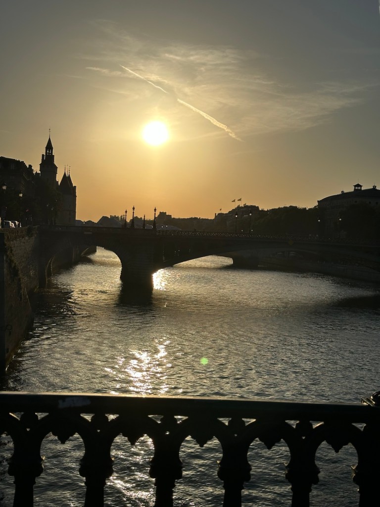 Image gallery image